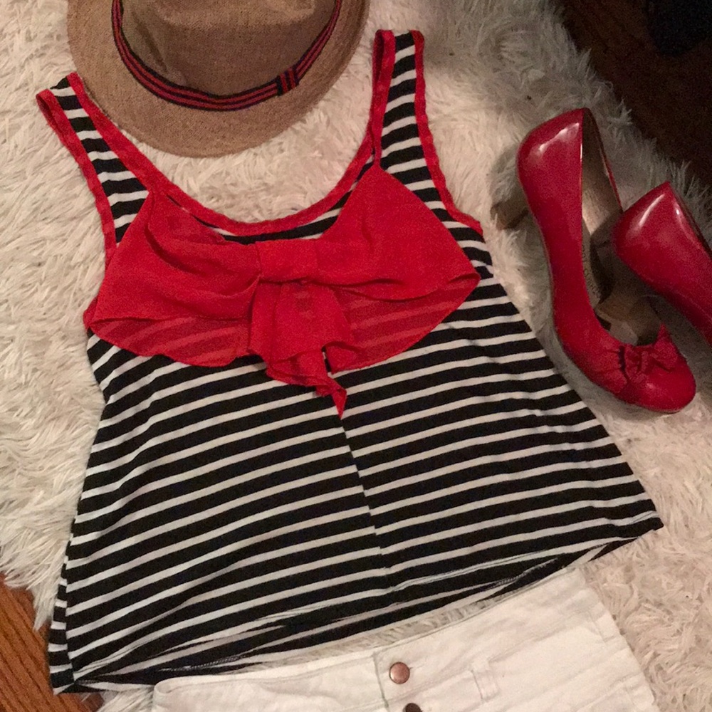 Black & White Stripes w/ Bow